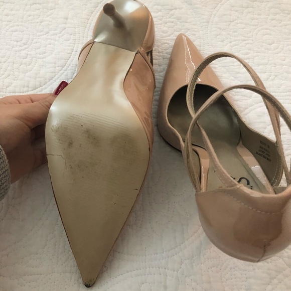 Nude pointed stiletto heels - Picture 5 of 7